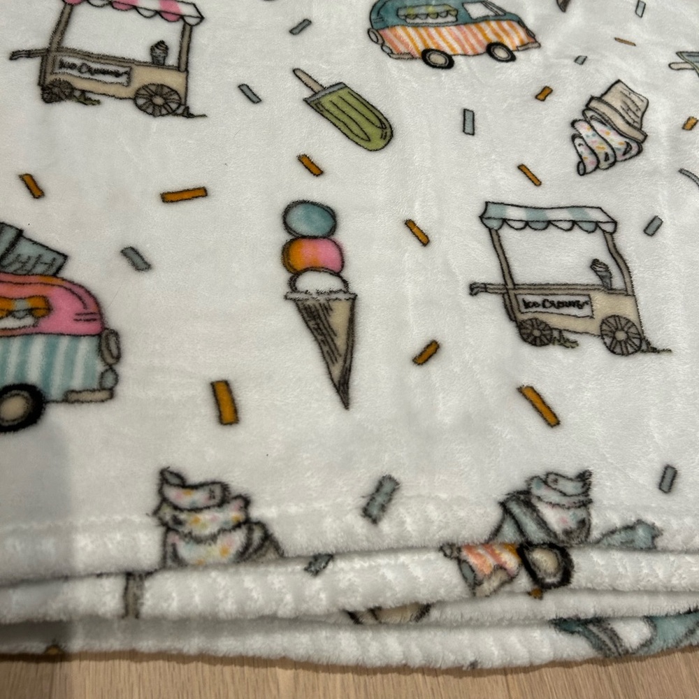 2 Kids Blankets - Ice Cream Pattern and Mermaid Tail Knit Kids Blankets